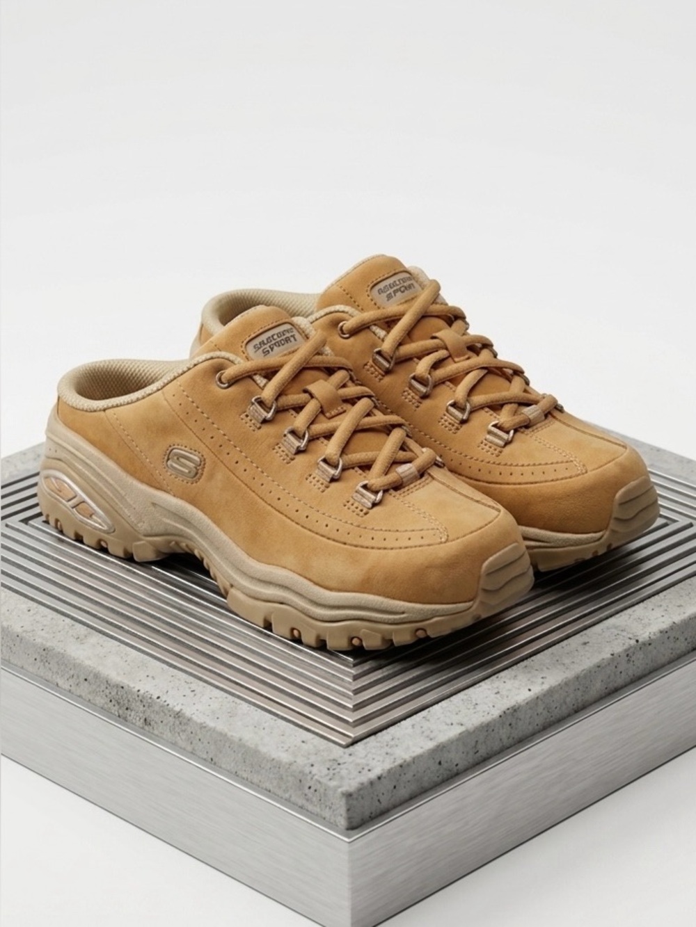Vintage Y2K Skechers Sport Chunky Mule Sneaker Tan Leather Gorpcore Womens 7.5
